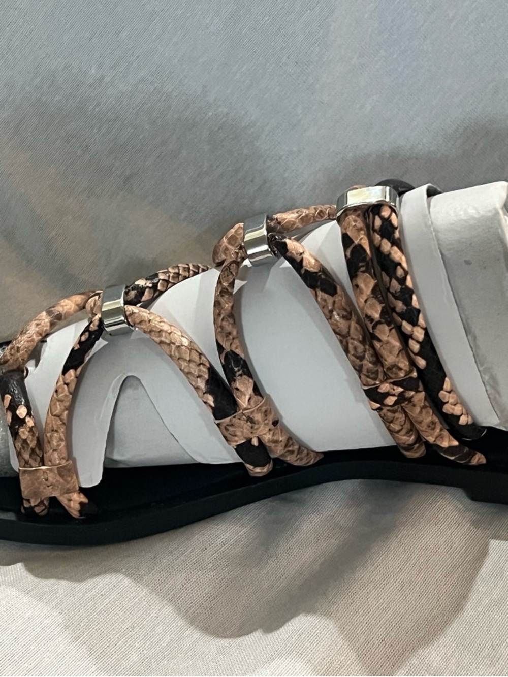 Rebecca  Minkoff Sarle Too Snake-Print Strappy Gladiator Sandals NWT Size 7 - Picture 4 of 7